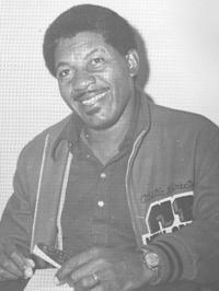 Dr. Artis Davenport