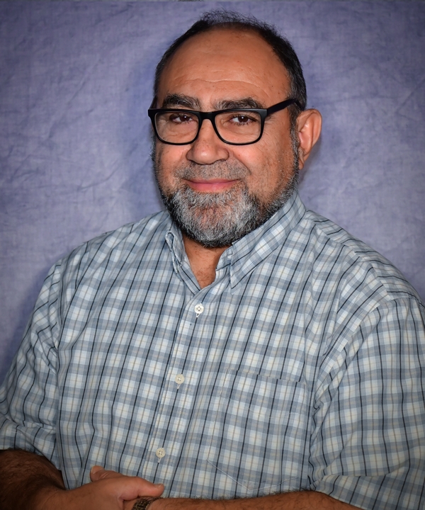 Dr. Mostafa Elaasar